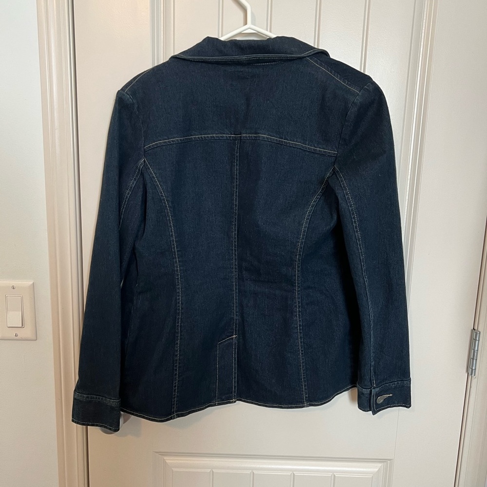 Jean jacket - Picture 2 of 3